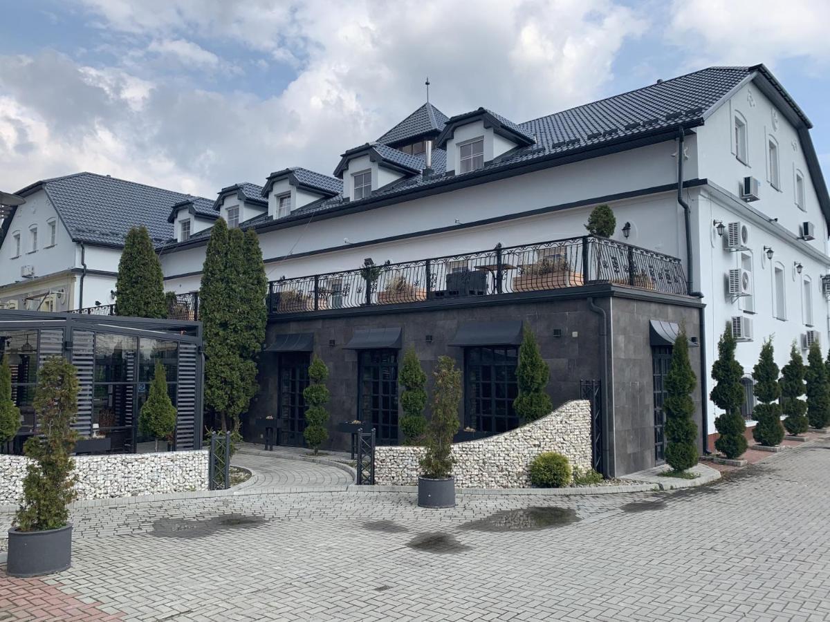 טרנובז'ג Hotel Kameleon מראה חיצוני תמונה